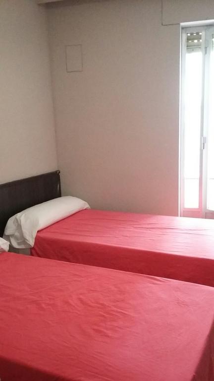 Hostal Escapat Salamanca Kültér fotó